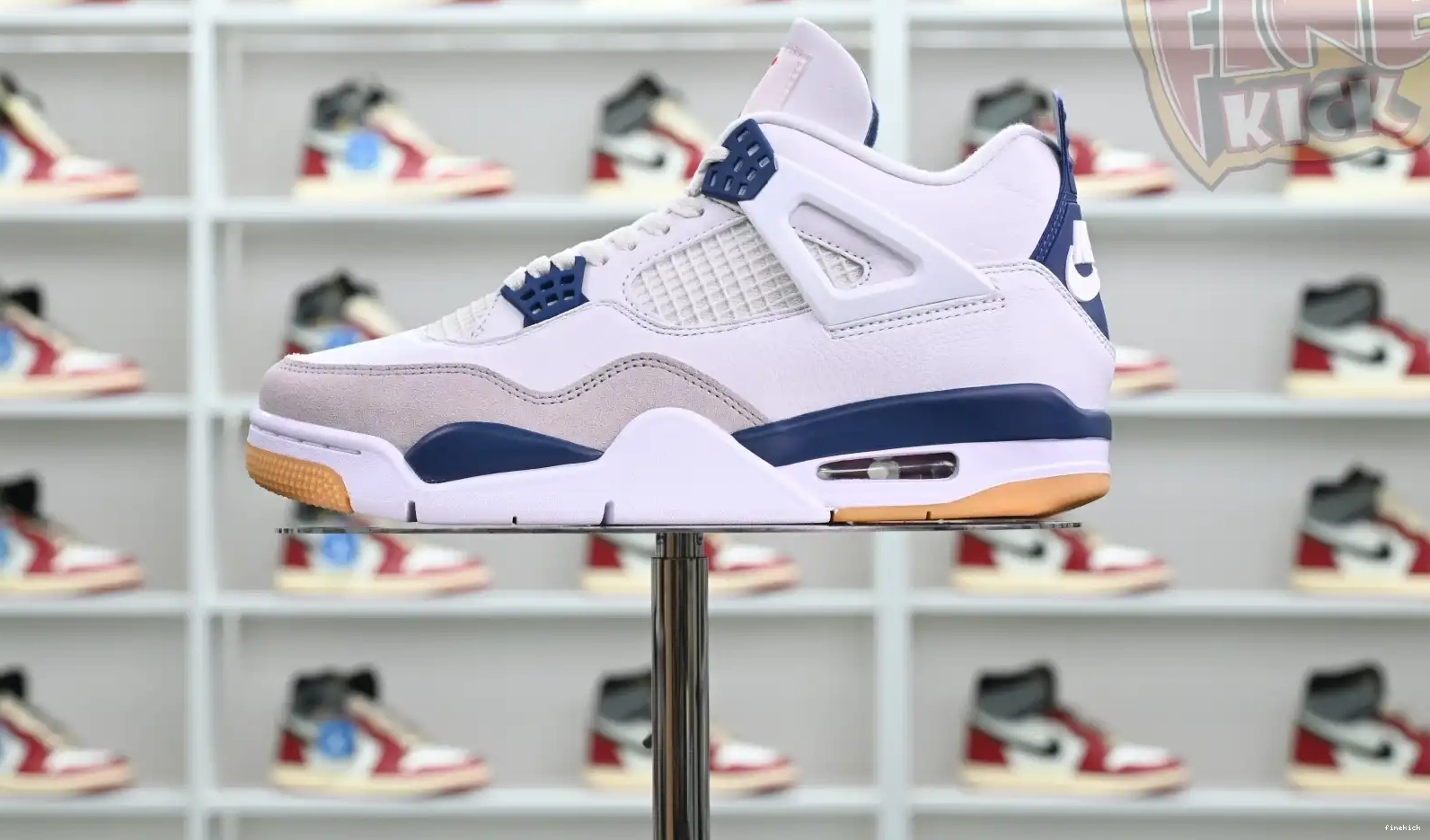 Jordan “NAVY” Jordan SB 4 Air 0429